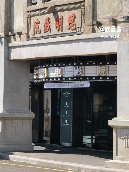 18岁女人毛片免费看的相关介绍