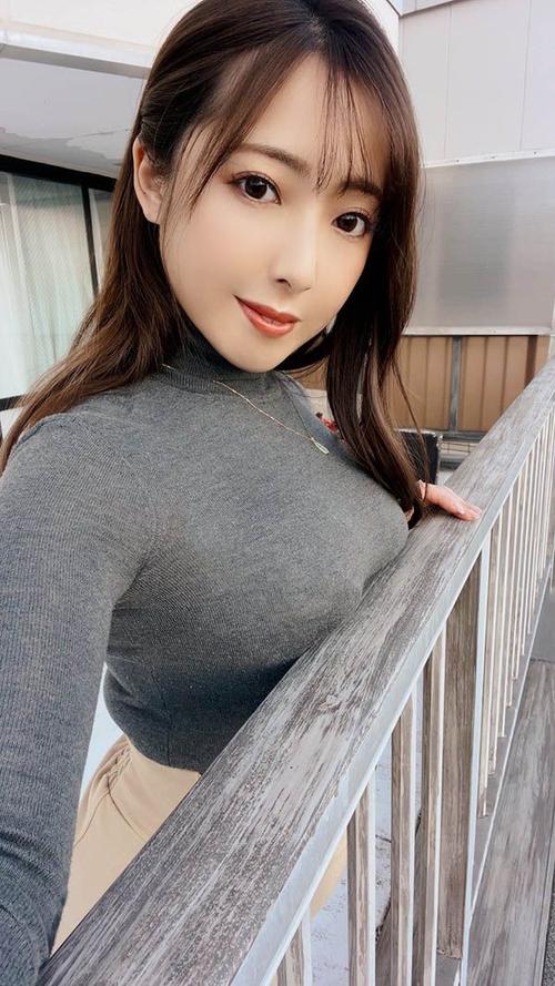 漂亮人妻被搭讪按摩被中出视频的相关介绍
