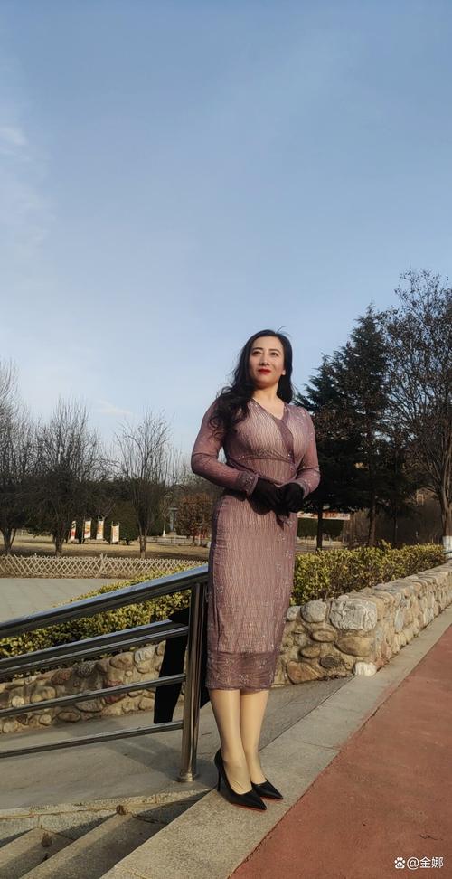 给我找个女人18毛的相关介绍