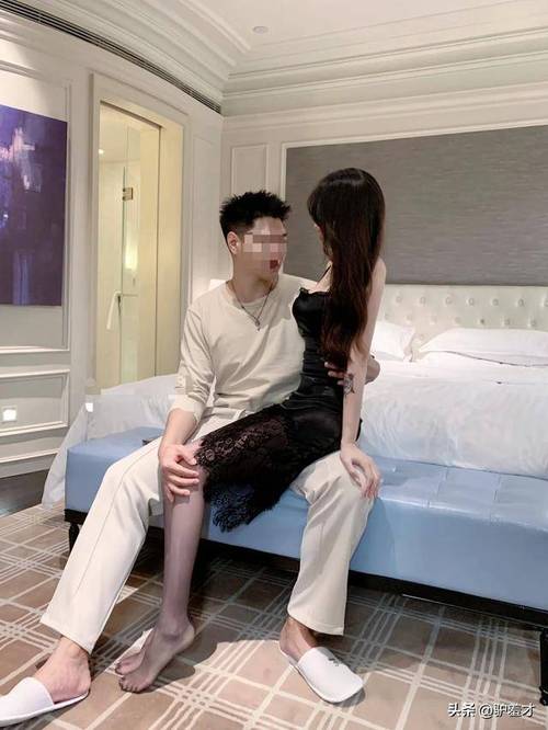 国模吧双人男女大尺度的相关介绍