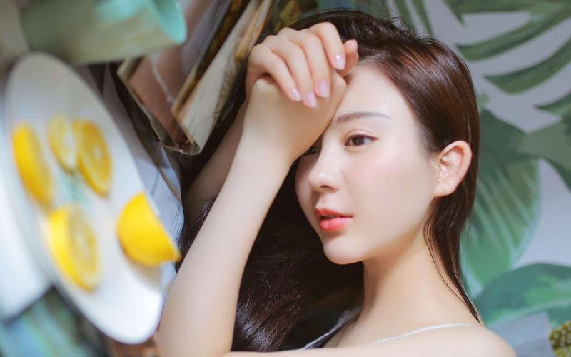 老师操女生逼的相关介绍