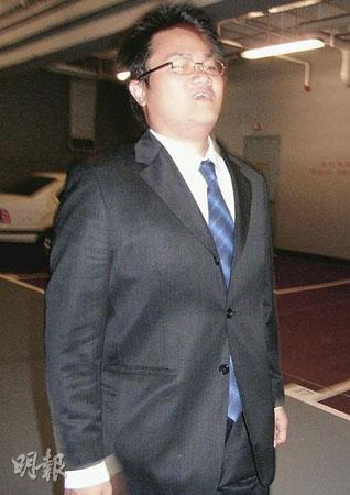 一边摸一边亲53分钟的相关介绍