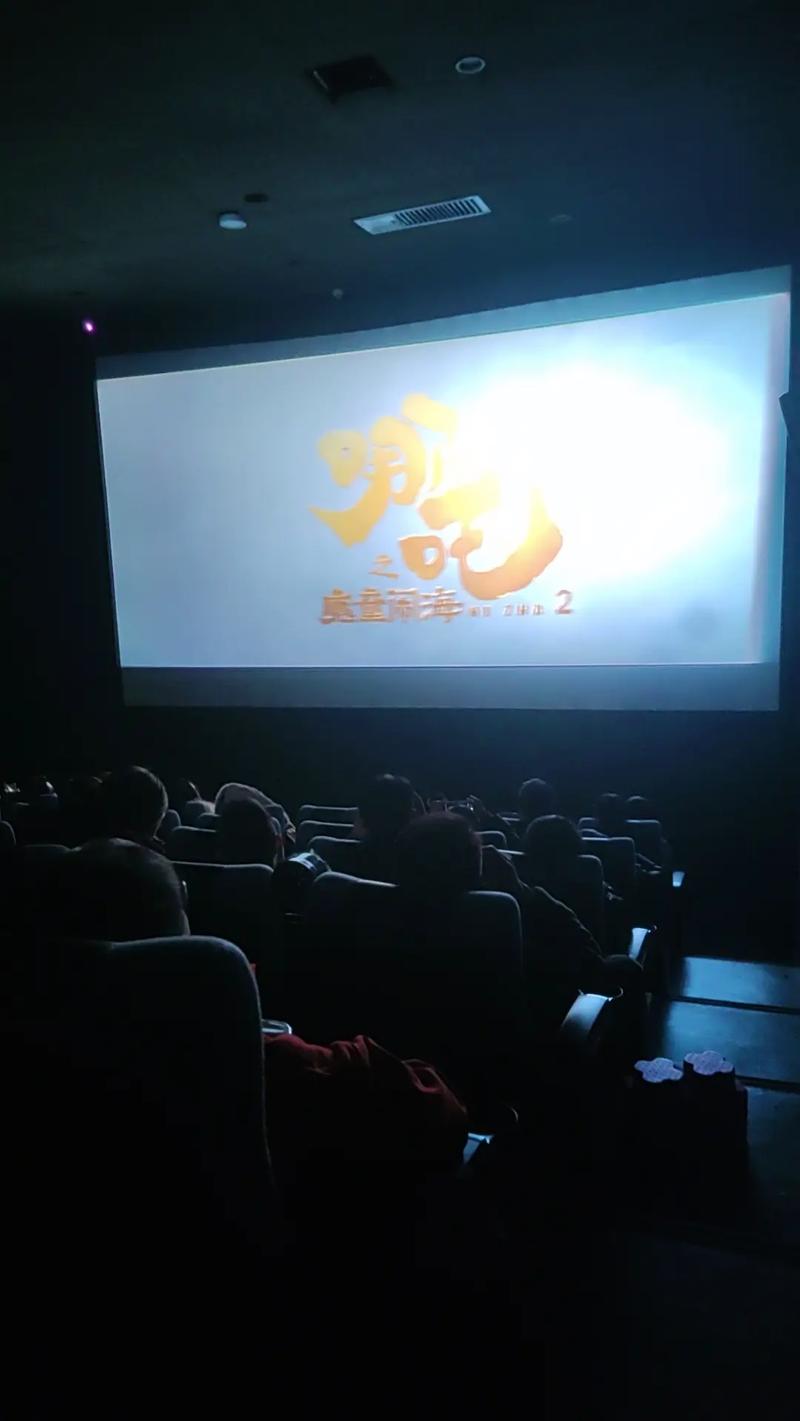 操肥白女人的相关介绍