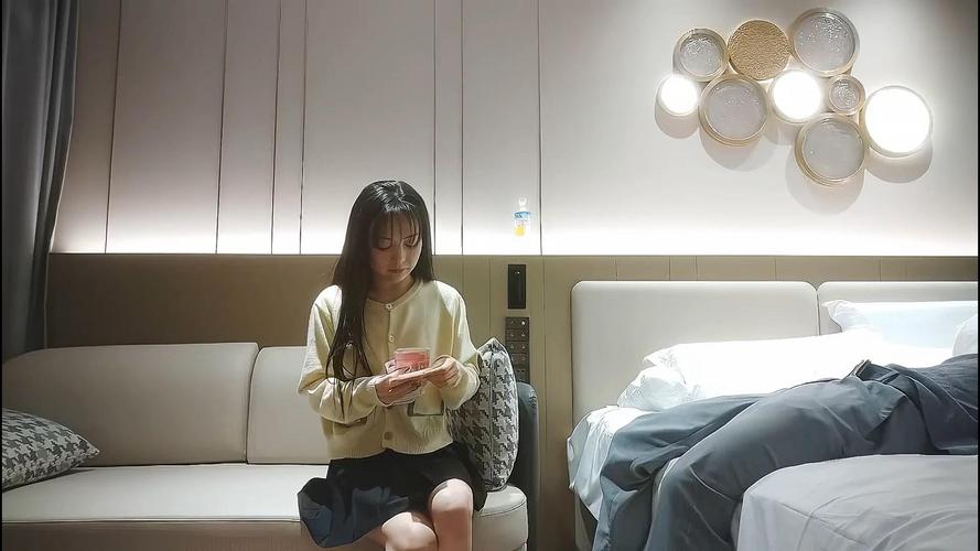 女生下面瘙痒黄色分泌物的相关介绍