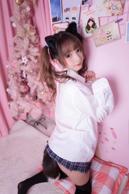 在电影院脱女朋友内裤的相关介绍
