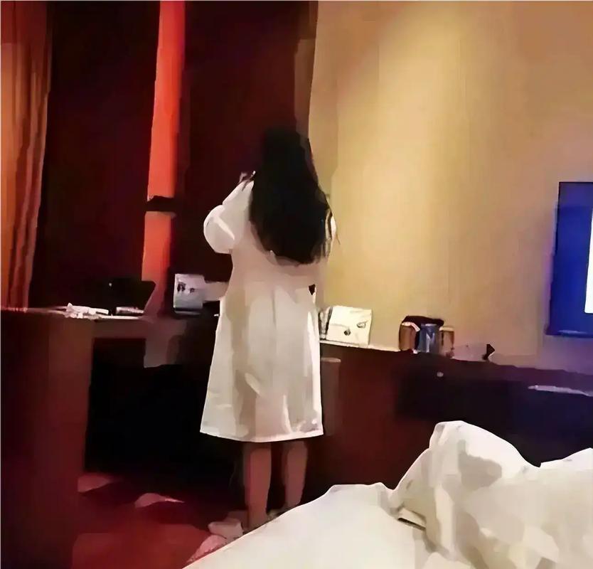 脔到双性双根宫交h的相关介绍