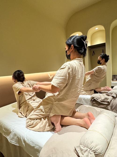女生下体瘙痒黄色分泌物的相关介绍