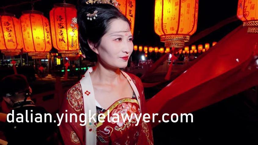 大乳女上司的相关介绍