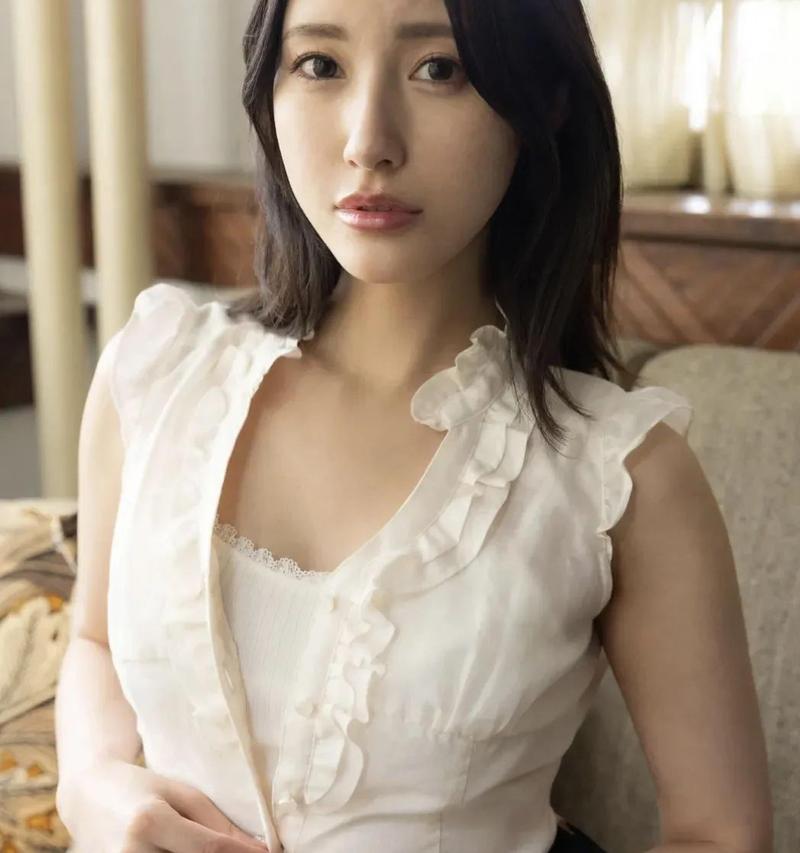 美女爆操 白浆视频的相关介绍
