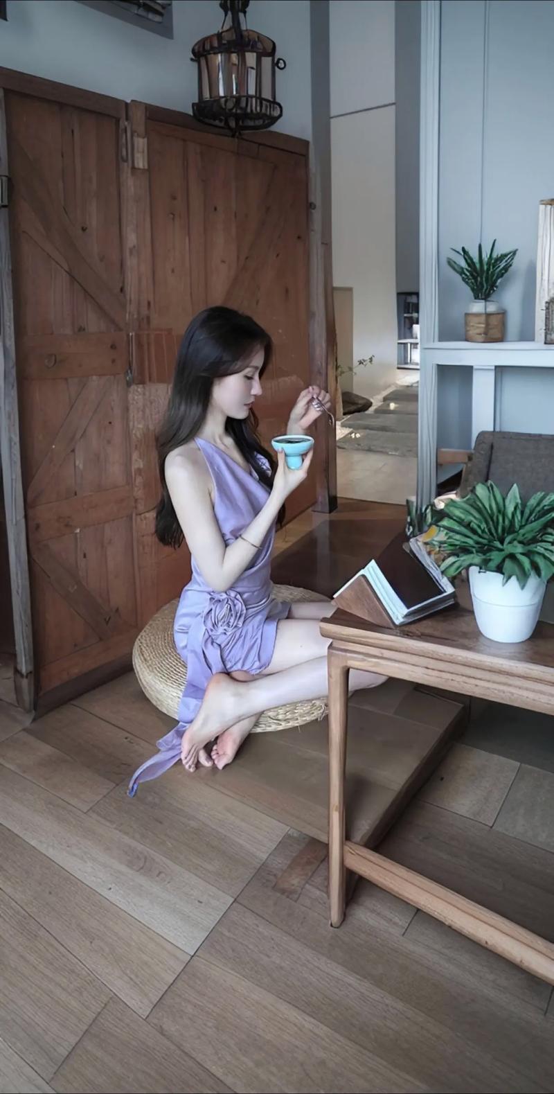 巨乳被艹的相关介绍