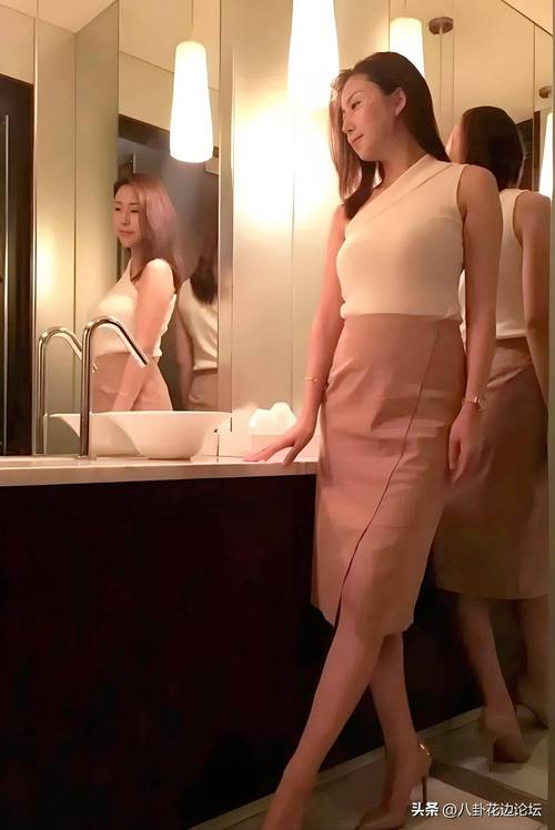 4hc44四虎www在线影院的相关介绍
