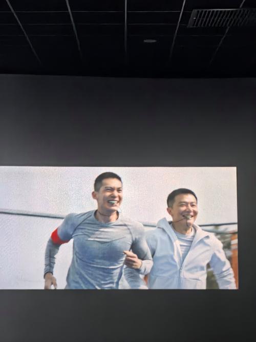 黄上床动漫的相关介绍
