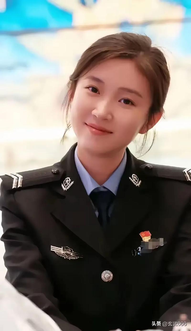 极乐影院的相关介绍