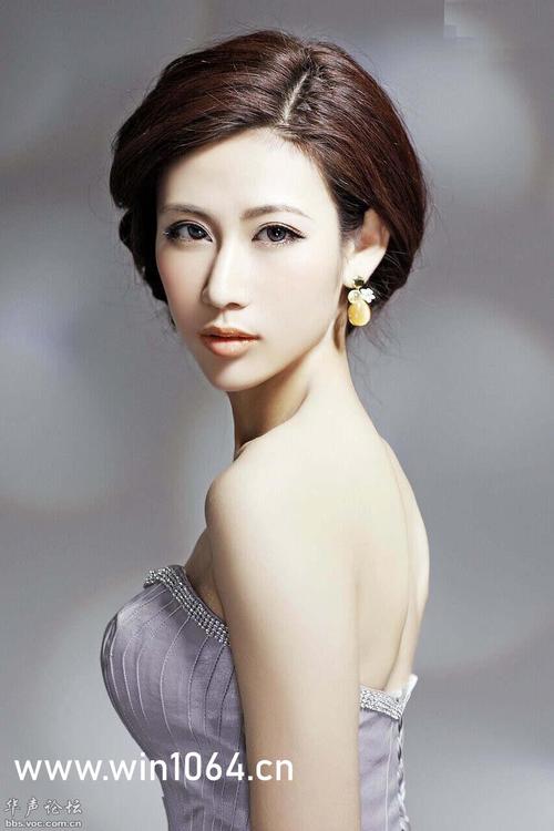 玩弄人妻少妇的相关介绍