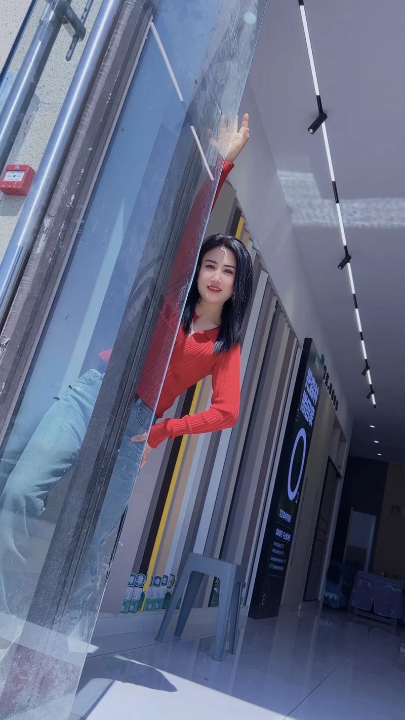 熟女少妇一区二的相关介绍